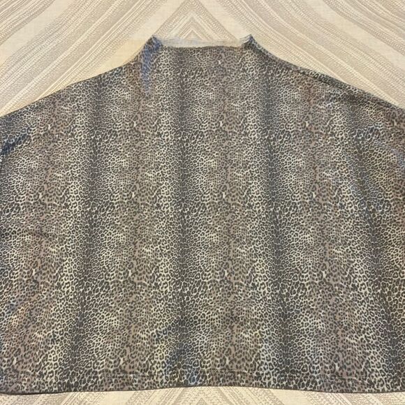 Chaser Women’s Leopard Print Mock Turtleneck Long Sleeve Shirt - Size S - Picture 5 of 8